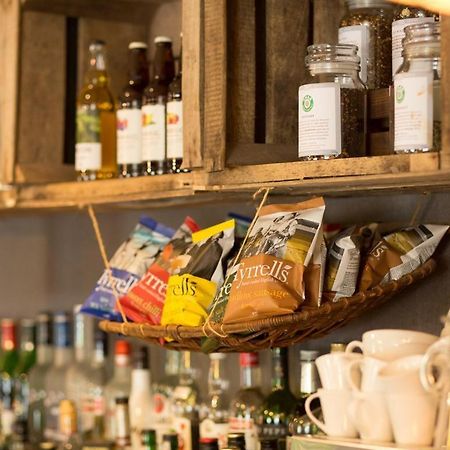The Roebuck Inn Shedfield Экстерьер фото