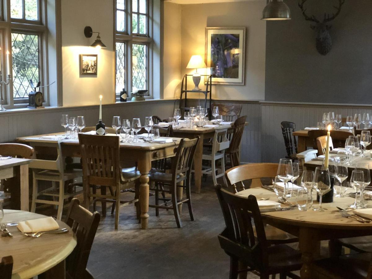 The Roebuck Inn Shedfield Экстерьер фото
